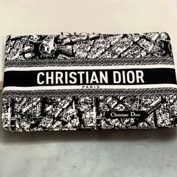 DIOR Beauty Plan de Paris Makeup Pouch NWOB - Picture 1 of 5
